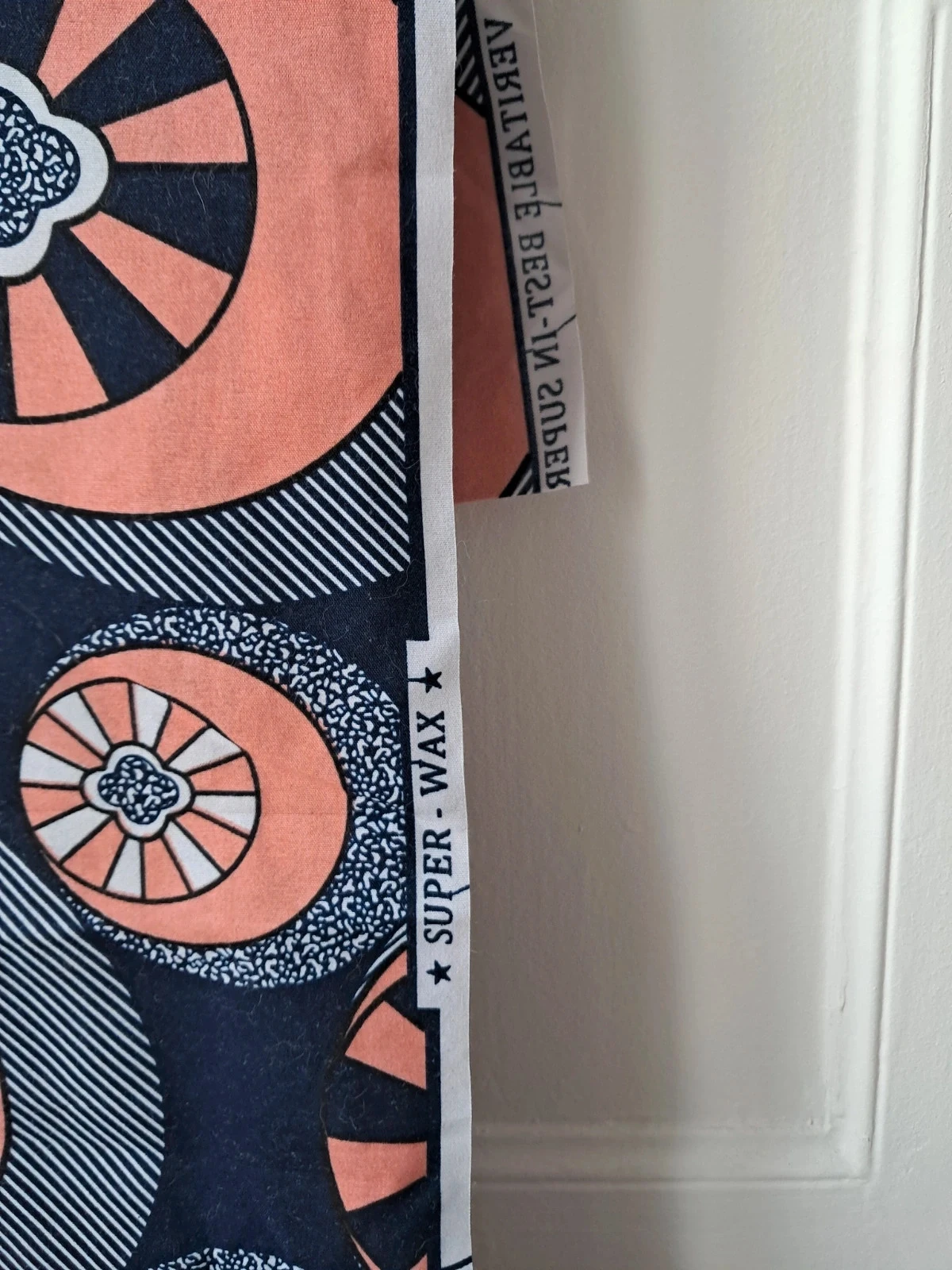 Wax navy blue, white and coral – photo 3
